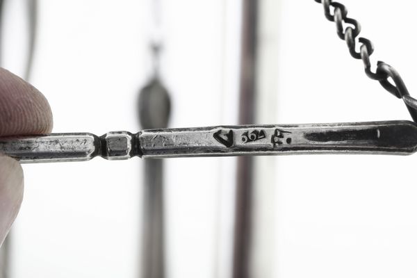 Monumentale lucerna. Genova marchio della Torretta per l'anno (1)799  - Asta Argenti da Collezione | Antichi - Associazione Nazionale - Case d'Asta italiane