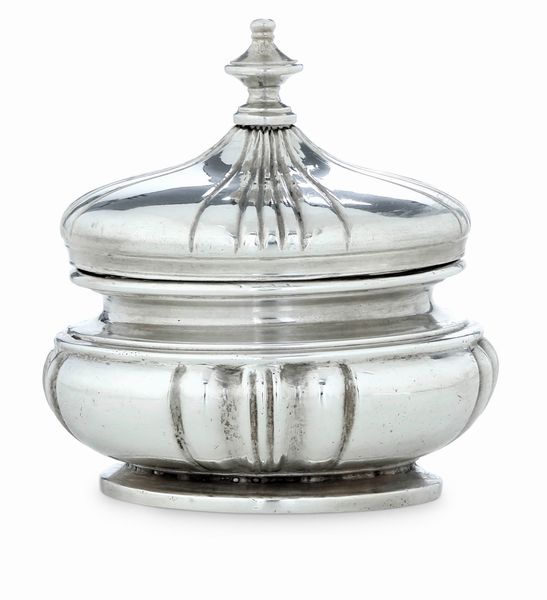 Contenitore con coperchio. Venezia XVIII-XIX secolo  - Asta Argenti da Collezione | Antichi - Associazione Nazionale - Case d'Asta italiane