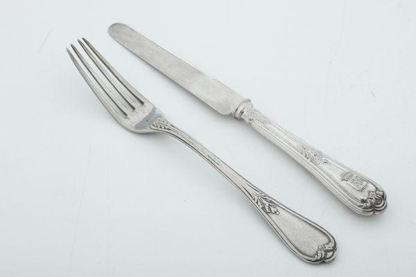 Servizio di posate. Firenze XIX secolo, argentiere Gherardi  - Asta Argenti da Collezione | Antichi - Associazione Nazionale - Case d'Asta italiane