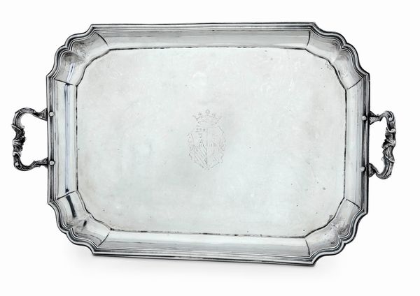 Vassoio biansato. Roma 1777-1779. Maestro argentiere Carlo Bartolotti (patentato il 29 dicembre del 1776, attivo sino al 1824)  - Asta Argenti da Collezione | Antichi - Associazione Nazionale - Case d'Asta italiane