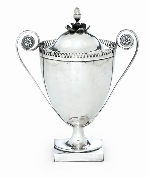 Zuccheriera biansata. Stato Pontificio XIX secolo  - Asta Argenti da Collezione | Antichi - Associazione Nazionale - Case d'Asta italiane