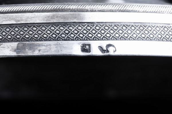 Coppia di candelieri. Napoli, 1809-1824. Marchio dell'argentiere parziale di difficile lettura  - Asta Argenti da Collezione | Antichi - Associazione Nazionale - Case d'Asta italiane