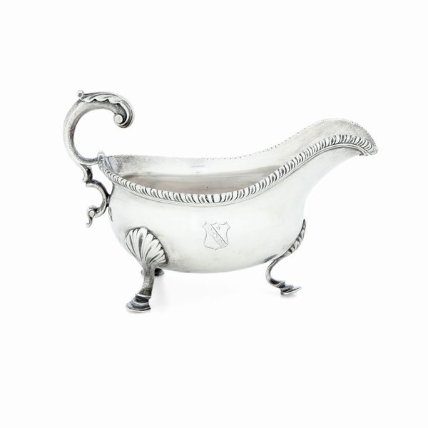 Salsiera. Londra 1844 (?), argentiere Stephen Adams & Sons  - Asta Argenti da Collezione | Antichi - Associazione Nazionale - Case d'Asta italiane