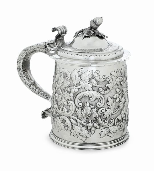 Tankard. Londra prima met del XVIII secolo.  - Asta Argenti da Collezione | Antichi - Associazione Nazionale - Case d'Asta italiane