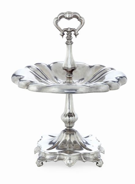 Alzata. Vienna 1863, argentiere Majer Klinsholf  - Asta Argenti da Collezione | Antichi - Associazione Nazionale - Case d'Asta italiane