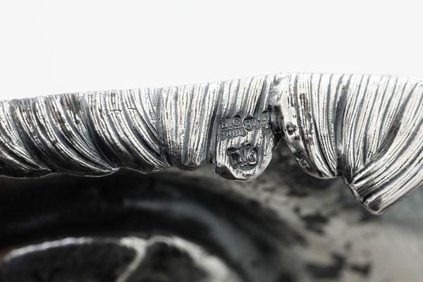 Vassoio. Mosca 1888, assaggiatore Viktor Savinkov, Argentiere Pavel Ovchinnikov<BR>  - Asta Argenti da Collezione | Antichi - Associazione Nazionale - Case d'Asta italiane