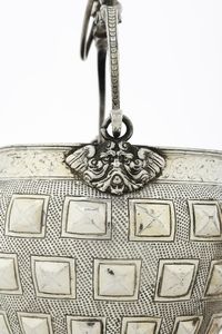 Secchiello. Manifattura europea del XVIII-XIX secolo, marchio consunto di difficile lettura  - Asta Argenti da Collezione | Antichi - Associazione Nazionale - Case d'Asta italiane