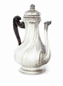 Caffettiera. Marchio della Torretta per l'anno (17)66 e marchi di ricontrollo con delfino e croce di San Maurizio  - Asta Argenti da Collezione | Antichi - Associazione Nazionale - Case d'Asta italiane