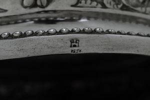 Coppia di candelieri. Genova marchio della Torretta per l'anno 1796  - Asta Argenti da Collezione | Antichi - Associazione Nazionale - Case d'Asta italiane