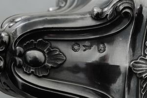 Coppia di candelieri. Milano XIX secolo, argentiere Francesco Ceppi  - Asta Argenti da Collezione | Antichi - Associazione Nazionale - Case d'Asta italiane