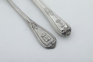 Servizio di posate. Firenze XIX secolo, argentiere Gherardi  - Asta Argenti da Collezione | Antichi - Associazione Nazionale - Case d'Asta italiane