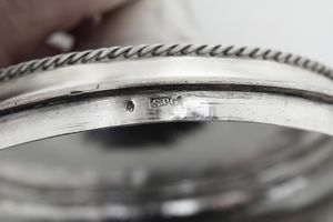 Coppa con coperchio. Manifattura europea del XVIII-XIX secolo  - Asta Argenti da Collezione | Antichi - Associazione Nazionale - Case d'Asta italiane