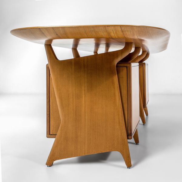 GIO PONTI : Rara scrivania dirigenziale.  - Asta Fine Design - Associazione Nazionale - Case d'Asta italiane