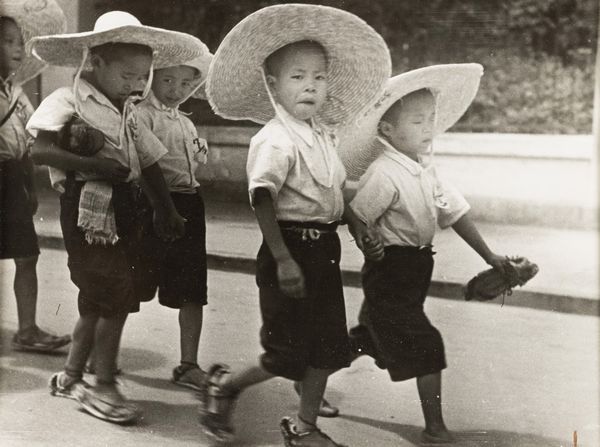 ROBERT CAPA : Chinese War Orphans  - Asta Fotografia - Associazione Nazionale - Case d'Asta italiane
