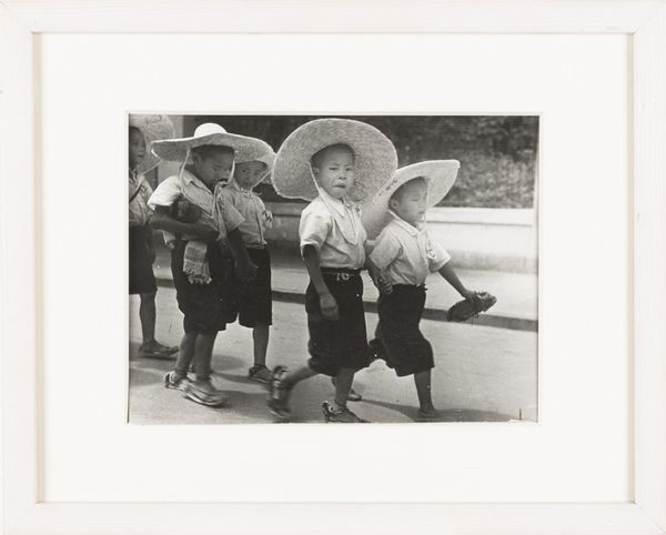 ROBERT CAPA : Chinese War Orphans  - Asta Fotografia - Associazione Nazionale - Case d'Asta italiane