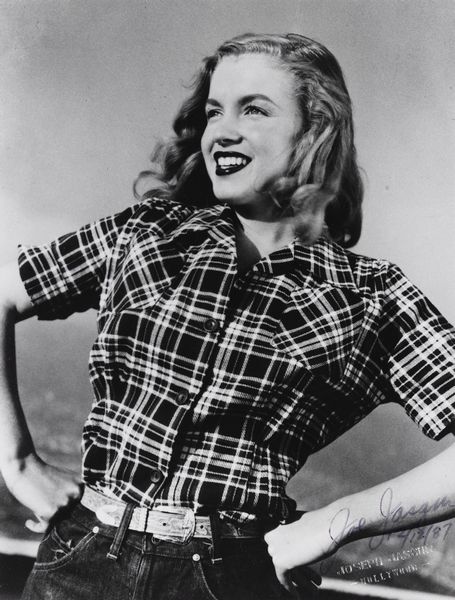 Joseph Jasgur : Marilyn con una camicia a quadri  - Asta Fotografia - Associazione Nazionale - Case d'Asta italiane