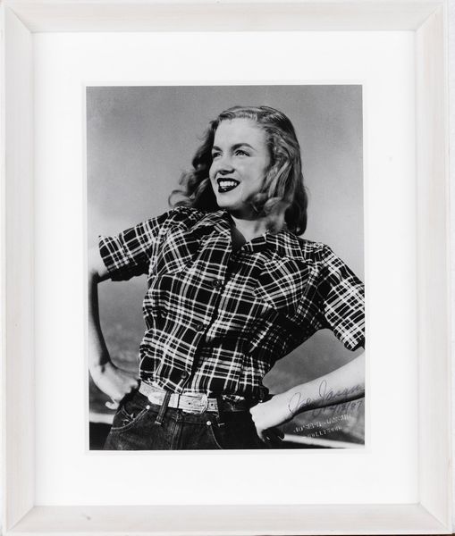 Joseph Jasgur : Marilyn con una camicia a quadri  - Asta Fotografia - Associazione Nazionale - Case d'Asta italiane