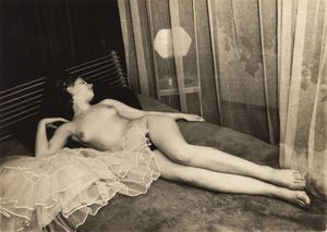 CARLO MOLLINO - Senza titolo (Modella)