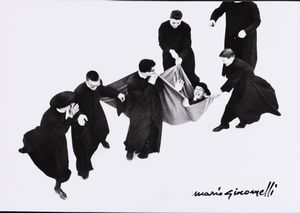 Mario Giacomelli - Pretini, dalla serie Io non ho mani che mi accarezzino il volto