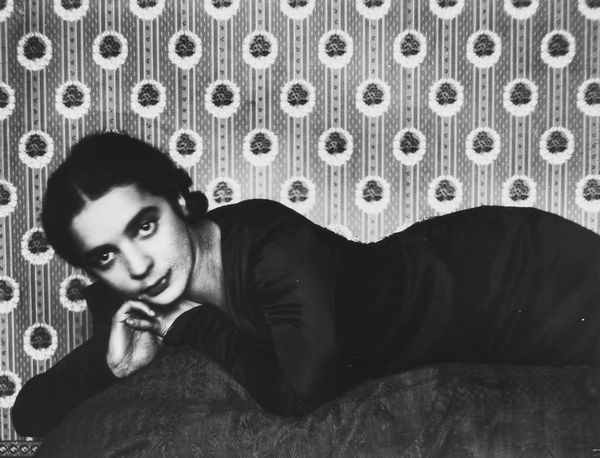 André Kertèsz : Elizabeth  - Asta Fotografia - Associazione Nazionale - Case d'Asta italiane