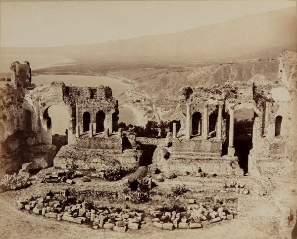GIORGIO SOMMER : Taormina, Teatro Greco  - Asta Fotografia - Associazione Nazionale - Case d'Asta italiane