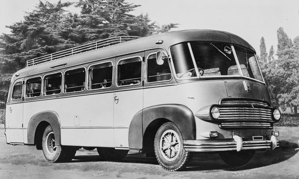 Anonimo : Autobus Alfa Romeo T. 455/A  - Asta Fotografia - Associazione Nazionale - Case d'Asta italiane