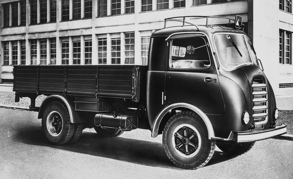 Anonimo : Alfa Romeo Autocarro 455  - Asta Fotografia - Associazione Nazionale - Case d'Asta italiane