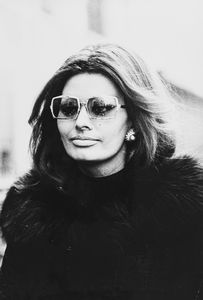Anonimo : Sophia Loren  - Asta Fotografia - Associazione Nazionale - Case d'Asta italiane