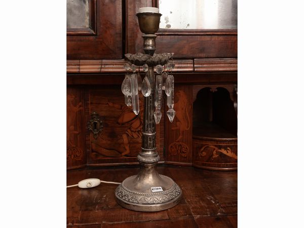 Lume da tavolo in argento  - Asta Dballage. Occasioni in asta - Associazione Nazionale - Case d'Asta italiane