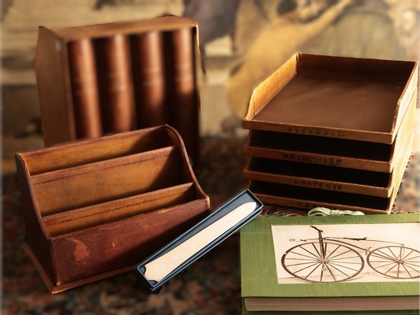 Curiosit per scrivania  - Asta Dballage. Occasioni in asta - Associazione Nazionale - Case d'Asta italiane