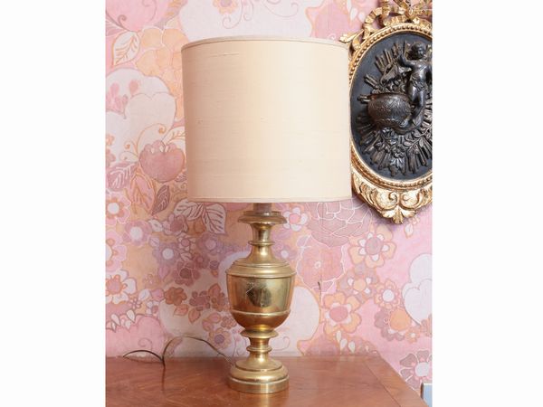 Coppia di lumi in ottone  - Asta Dballage. Occasioni in asta - Associazione Nazionale - Case d'Asta italiane