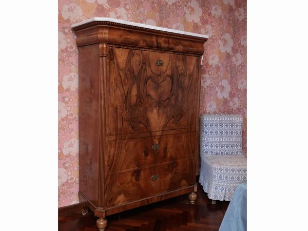 Secretaire impiallacciato in noce e radica di noce  - Asta Dballage. Occasioni in asta - Associazione Nazionale - Case d'Asta italiane