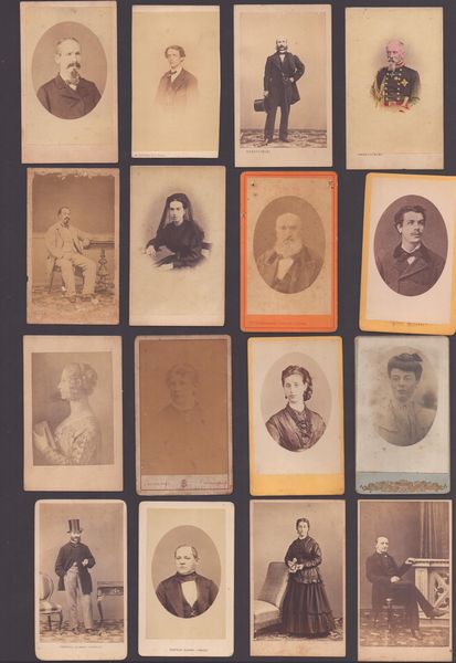 Raccolta di 48 CDV di fotografi misti  - Asta Opere su carta. Stampe, disegni, foto d'epoca - Associazione Nazionale - Case d'Asta italiane