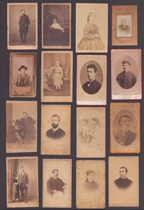 Raccolta di 60 CDV di fotografi romani  - Asta Opere su carta. Stampe, disegni, foto d'epoca - Associazione Nazionale - Case d'Asta italiane