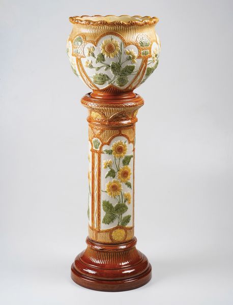 Cachepot con base a semicolonna in ceramica  - Asta Antiquariato - Associazione Nazionale - Case d'Asta italiane