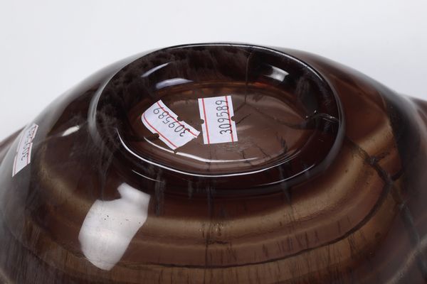 Ciotola in agata. XX secolo  - Asta Antiquariato - Associazione Nazionale - Case d'Asta italiane