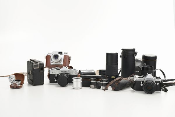 Lotto di macchine fotografiche  - Asta Antiquariato - Associazione Nazionale - Case d'Asta italiane
