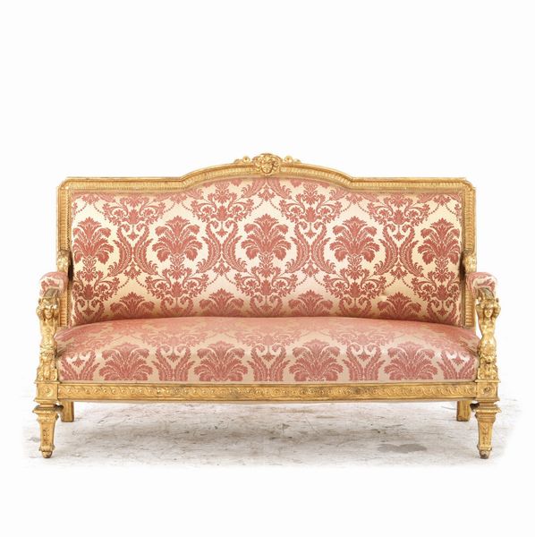 Coppia di divani in legno intagliato e dorato, XIX secolo  - Asta Antiquariato - Associazione Nazionale - Case d'Asta italiane