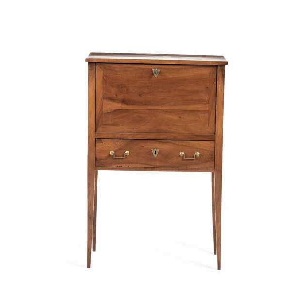 Mobiletto porta liquori  - Asta Antiquariato - Associazione Nazionale - Case d'Asta italiane