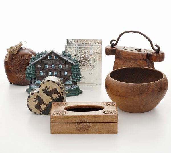 Lotto di oggetti vari  - Asta Antiquariato - Associazione Nazionale - Case d'Asta italiane