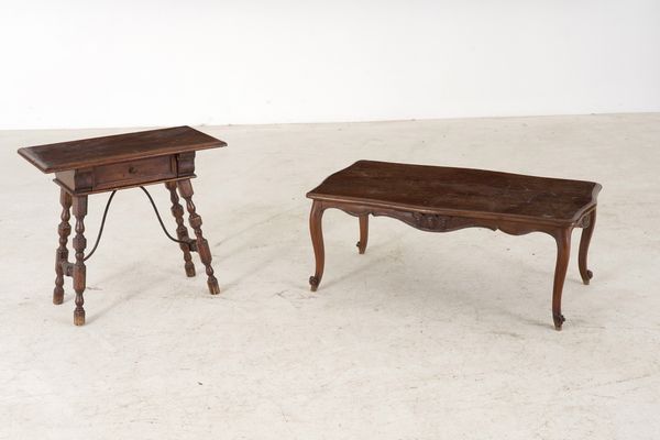 Due tavolini da salotto  - Asta Antiquariato - Associazione Nazionale - Case d'Asta italiane