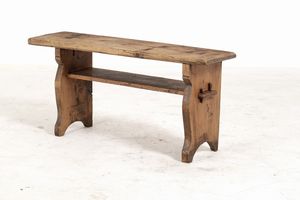 Consolle da muro in legno  - Asta Antiquariato - Associazione Nazionale - Case d'Asta italiane