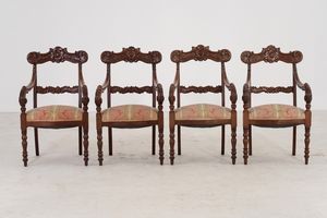 Sette poltrone Carlo X in noce intagliato. Inghilterra XIX secolo  - Asta Antiquariato - Associazione Nazionale - Case d'Asta italiane