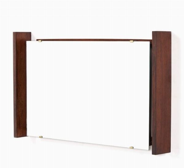 Struttura in legno, metallo, ottone e cristallo specchiato.<BR>Prod. Italia, 1950 ca.  - Asta Antiquariato del XX secolo - Associazione Nazionale - Case d'Asta italiane