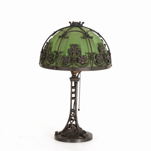 Lampada da tavolo in stile Liberty  - Asta Antiquariato del XX secolo - Associazione Nazionale - Case d'Asta italiane