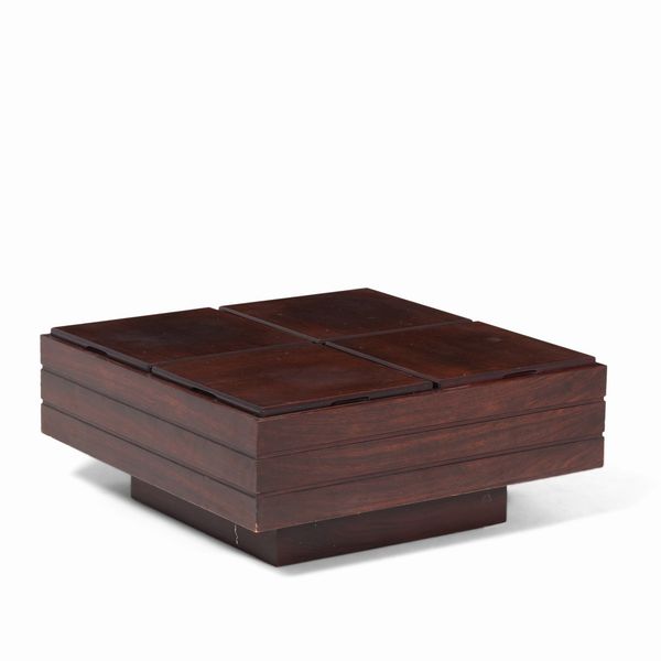 Tavolo basso.  - Asta Antiquariato del XX secolo - Associazione Nazionale - Case d'Asta italiane