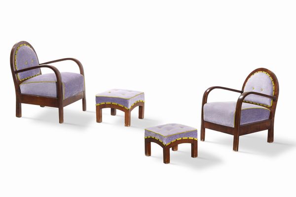 Due poltrone con poggiapiedi.  - Asta Antiquariato del XX secolo - Associazione Nazionale - Case d'Asta italiane