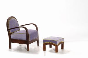 Due poltrone con poggiapiedi.  - Asta Antiquariato del XX secolo - Associazione Nazionale - Case d'Asta italiane
