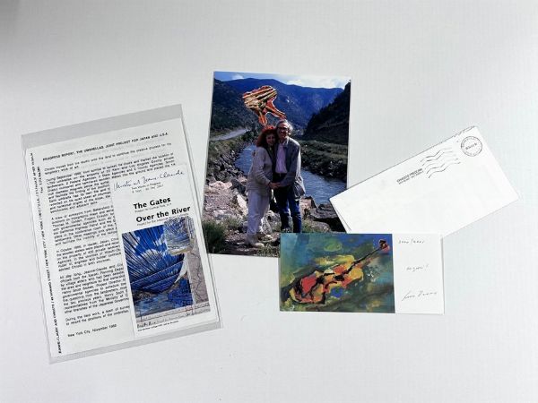 Raccolta di 37 documenti (lettere, buste, biglietti, inviti, cartoncini e lettere) autografi, di noti artisti del '900.  - Asta Libri, Autografi e Manoscritti - Associazione Nazionale - Case d'Asta italiane