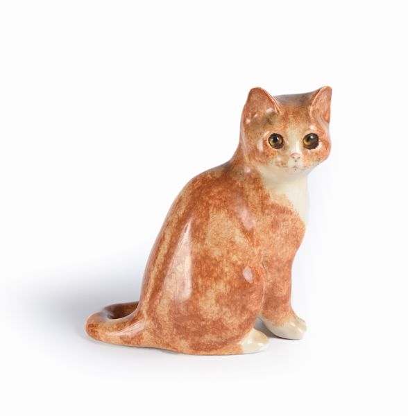 Figura di gatto seduto in porcellana, Inghilterra, XX secolo  - Asta ASTA A TEMPO - Antiquariato, Dipinti, Oggetti d'Arte e Pastori da Presepe Napoletani - Associazione Nazionale - Case d'Asta italiane